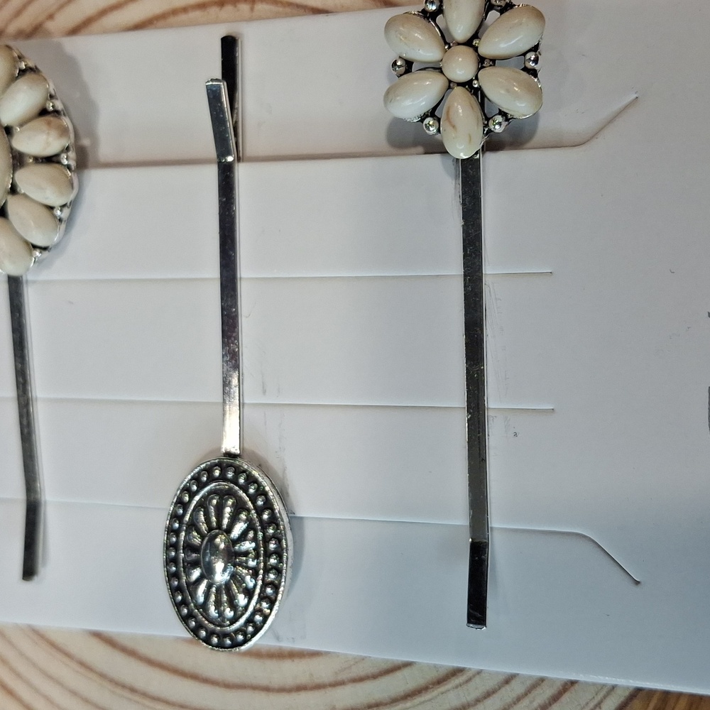 Cream & Silver Hair Pin Set - Picture 3 of 5